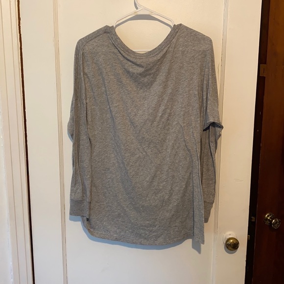 Nike long sleeve T-shirt - Picture 3 of 6